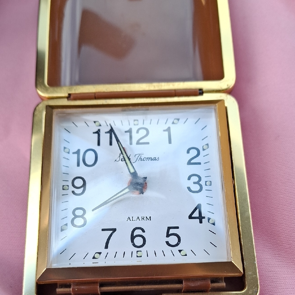 Seth Thomas Gold Travel Alarm Clock - White Dial